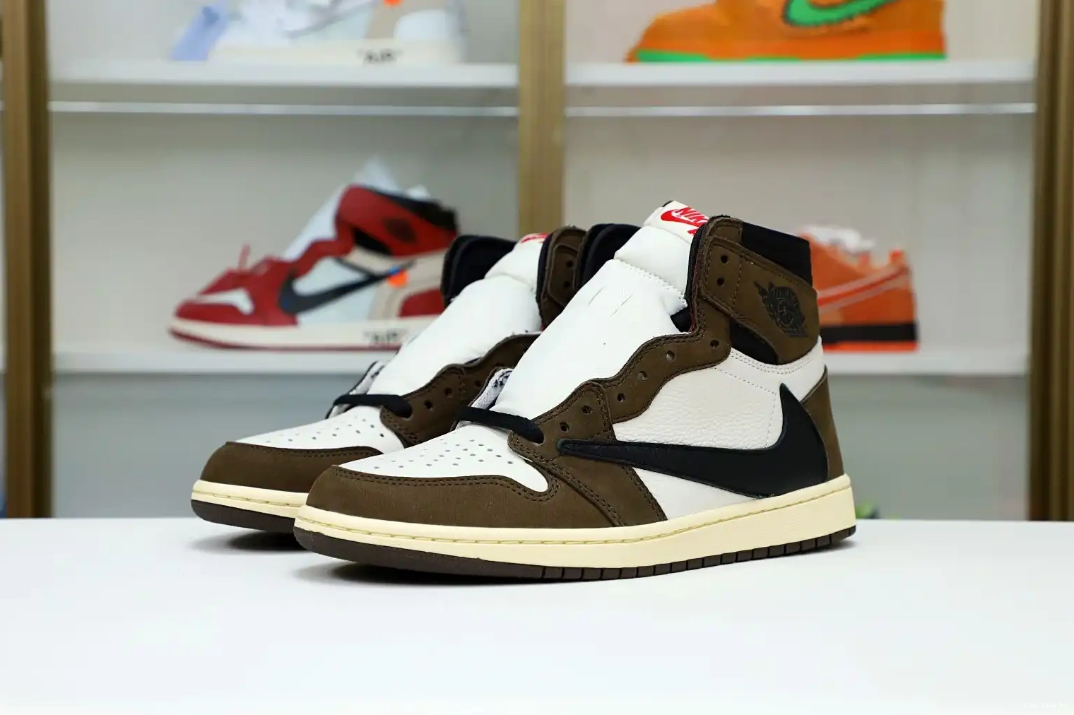 OG HIGH TRAVIS X RETRO 1 JORDAN 'MOCHA' Kimikick AIR SCOTT 0728